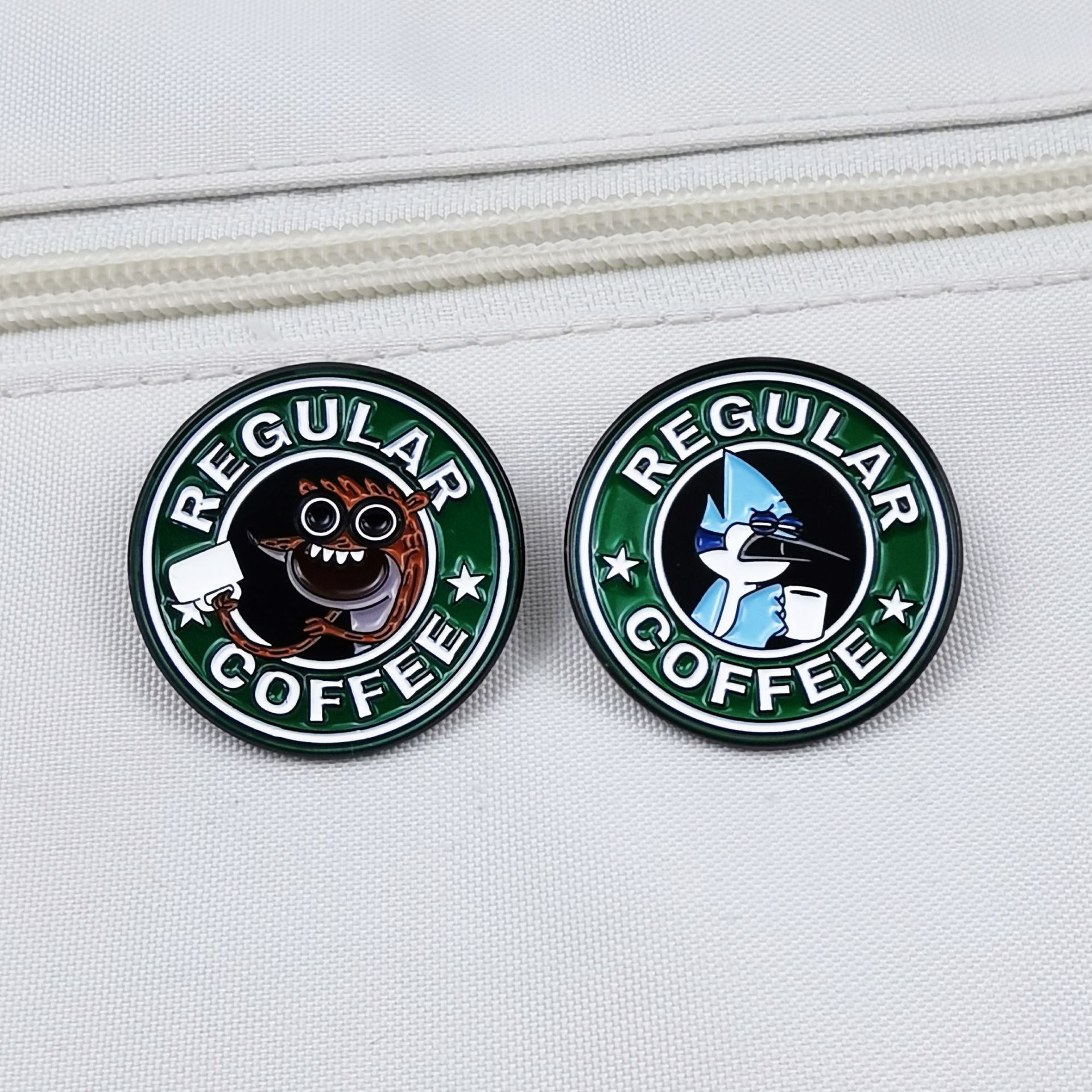 Broche de Café de Monstruo de Aleación de Zinc, Decorativo para Ropa