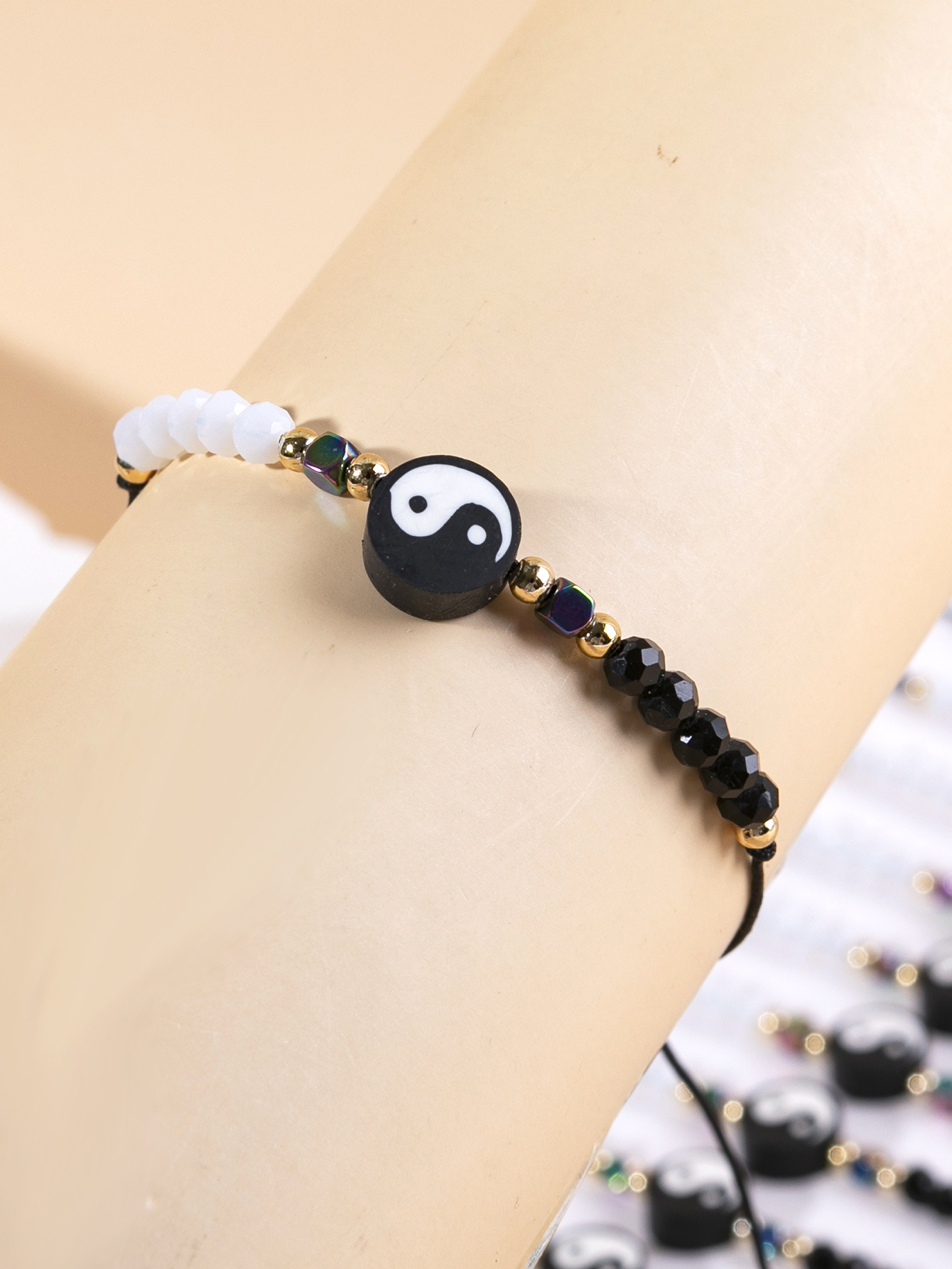 Daily Occasion Seed Bead, rope, soft clay Material Simple Style Tai Chi Seed Bead Rope Soft Clay Beaded Braid Unisex Bracelets