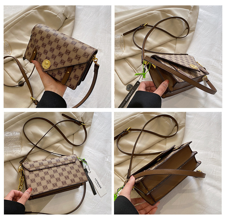 Women's Crossbody Bag Personalized Small Square Shoulder Bag_voghion.com