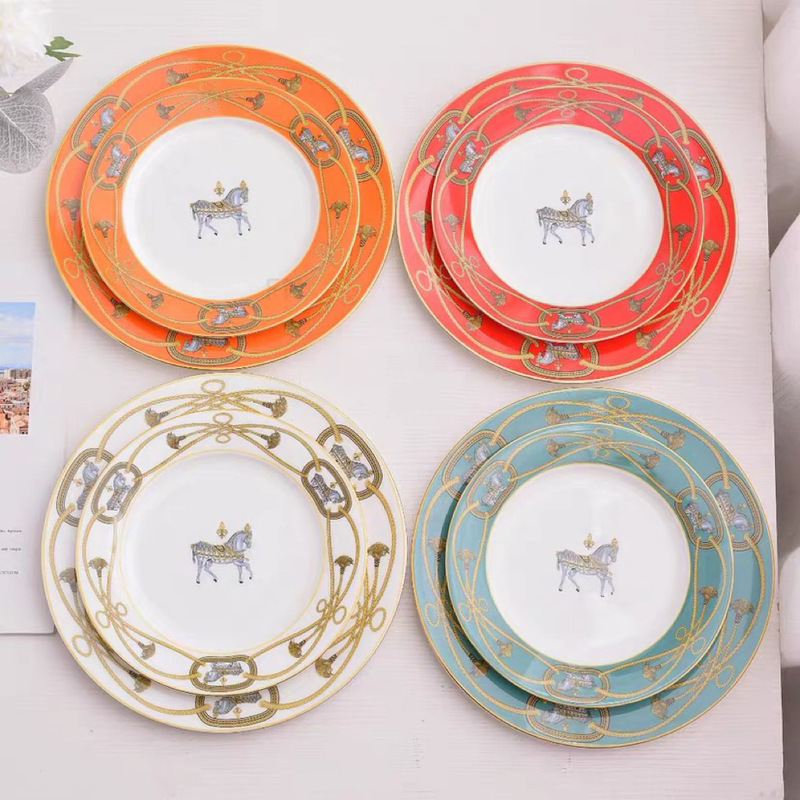 European-Style Royal War Horse Series Dinner Plate Large and Small Western Plates Bone China Tableware High-End Gift Box Set European-Style Royal War Horse Series Dinner Plate Large and Small Western Plates Bone China Tableware High-End Gift Box Set