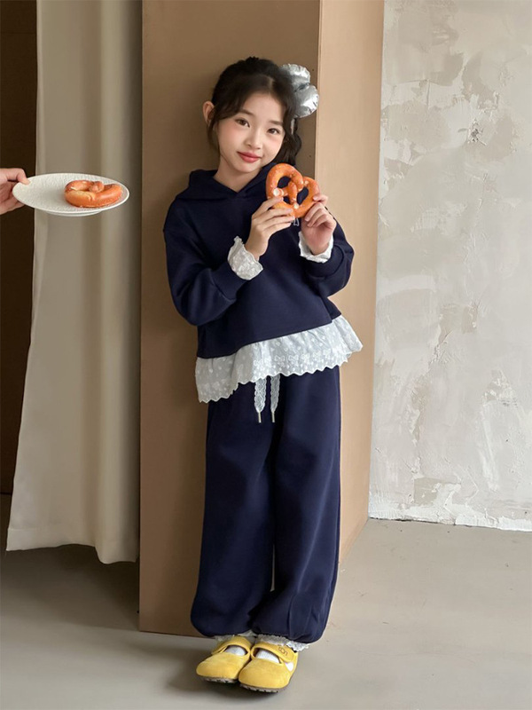 2025韩版女童秋季新款花边连帽刺绣蝴蝶结卫衣宽松休闲裤两件套潮|undefined