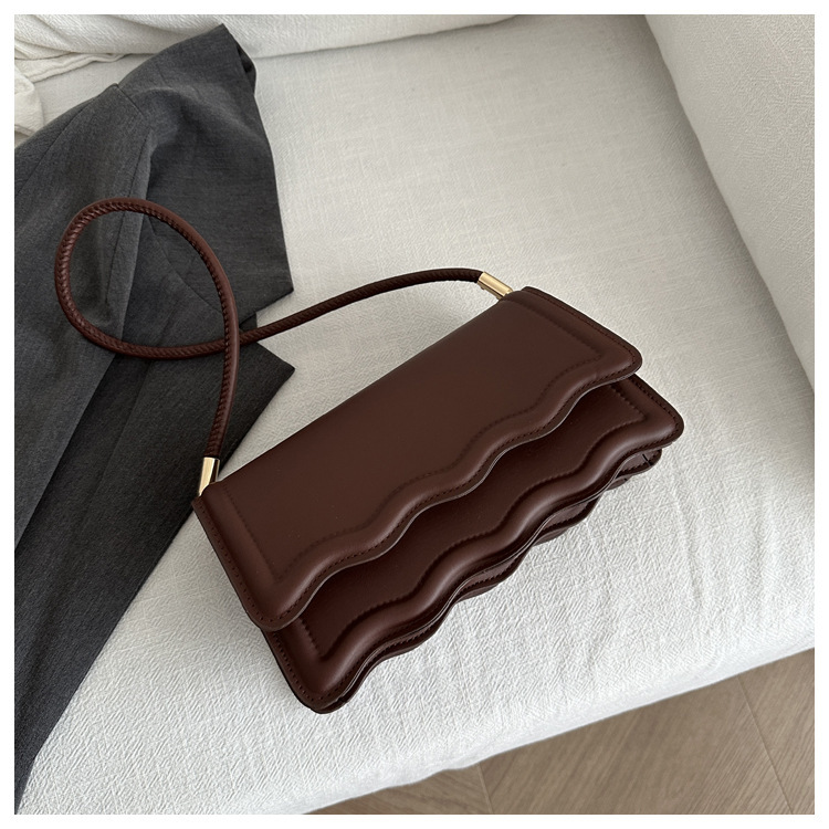 302g Weight Sewing Thread Fashion Element Flip Cover Closure Type Single Shoulder Strap Strap Type Square Bag Bags Type Casual Occasion Pu Leather Material Solid Color Pattern All Seasons Season Women's Gender Streetwear Style Square Shape Small Size Women's Small Pu Leather Solid Color Streetwear Sewing Thread Square Flip Cover Square Bag 20