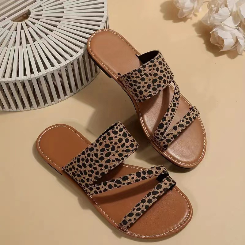 Women's Vintage Style Vacation Leopard Round Toe Flats display picture 15