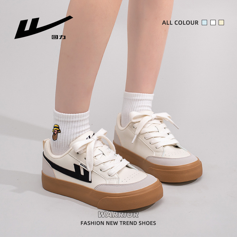 Retro americano retro zapatos de suela gruesa minimalistas y cómodos juveniles zapatos ligeros de una sola sensación de alta calidad cuatro estaciones zapatos de skate de viaje