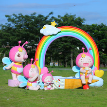 幼儿园泡泡蜜蜂玻璃钢雕塑户外拍照打卡彩虹发光摆件卡通装饰