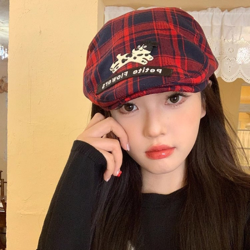 Korean-Style Red Plaid Puppy Forward Hat for Women, Versatile Niche Beret for Spring and Autumn, Large Head Circumference, Face-Slimming Small Hat Korean-Style Red Plaid Puppy Forward Hat for Women, Versatile Niche Beret for Spring and Autumn, Large Head Circumference, Face-Slimming Small Hat