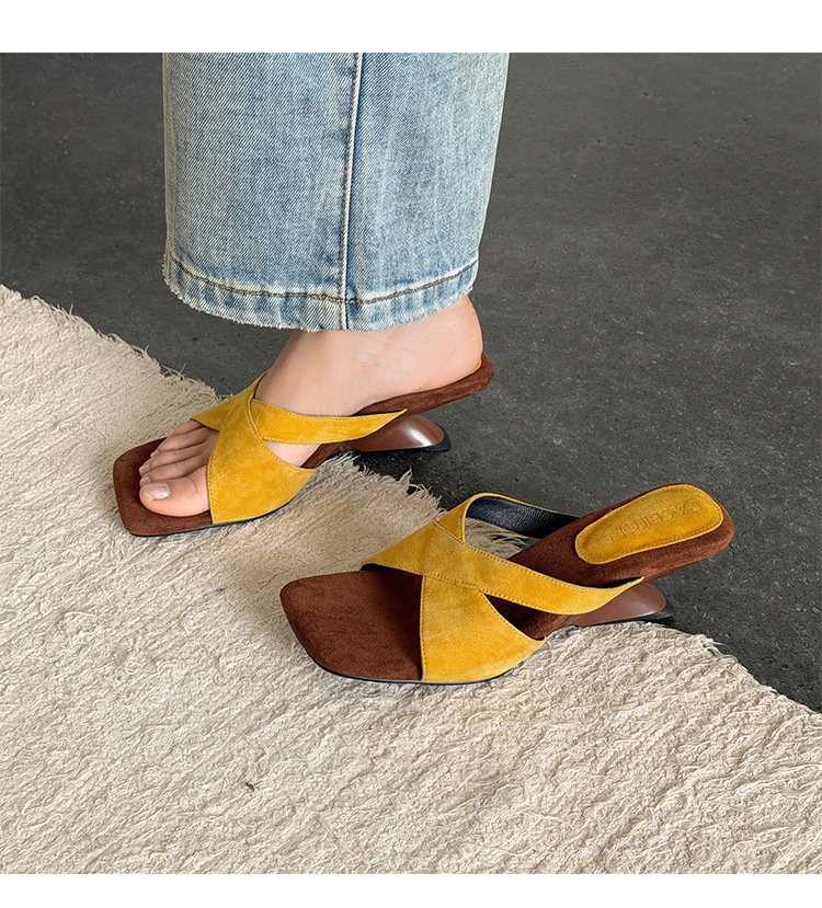 Sandal cao gót nữ quai chéo kiểu Pháp mũi vuông hở ngón, gót xuồng 7 cm — màu đen, Màu da báo, màu vàng, màu đỏ chi tiết 14