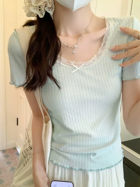 Ballet-Style Pure Desire Lace Trim U-Neck T-Shirt for Women, 2026 Summer New Vintage Short-Sleeve Rolled-Edge Base Shirt Top