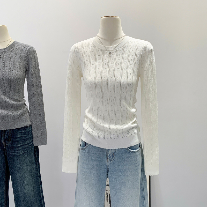 Unique and Beautiful Miu Lace Cut Out Knitted Bottoming Shirt for Women Autumn and Winter 2025 New Style with High-End Tops