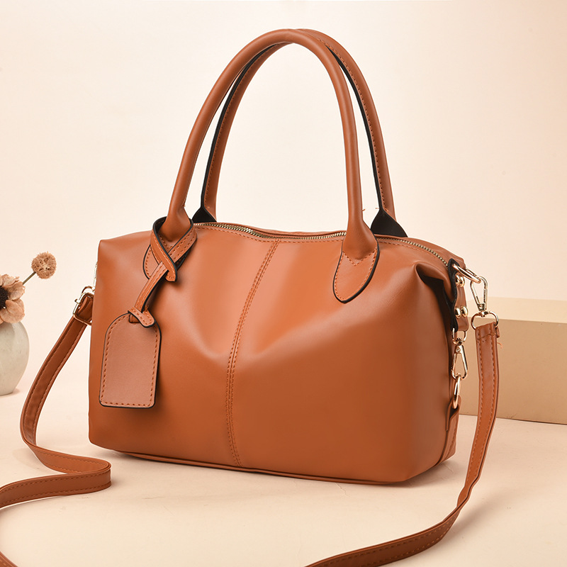 Bolso de hombro de fábrica de bolso de mujer bolso de mujer otoño versátil nuevo 2025 bolso de madre bolso de moda atmósfera