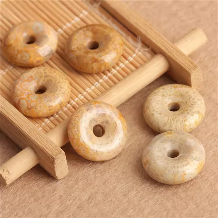 Taiwan coral Jade fossil safety buckle pendant chrysanthemum stone huaigu DIY bracelet necklace pendant pendant