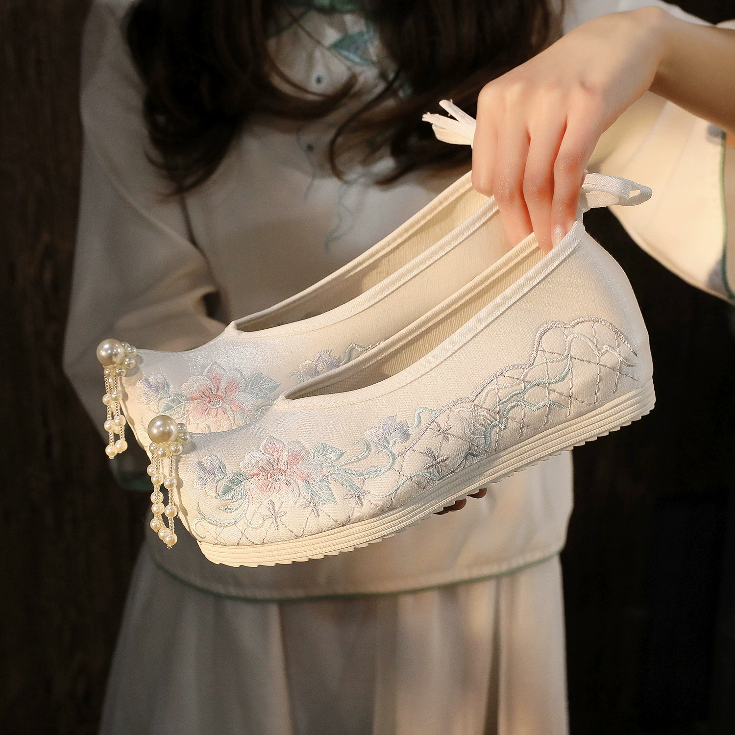 [Элегантная] Весенняя новая обувь ханьфу, Женский антикварный костюм с вышивкой, женская обувь, увеличивающая внутренний рост, Ming-mand