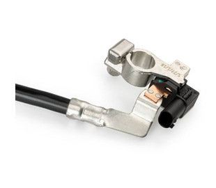 AV6Z10C679P�m�����܇13-18���ظ���˹�����ƿ����