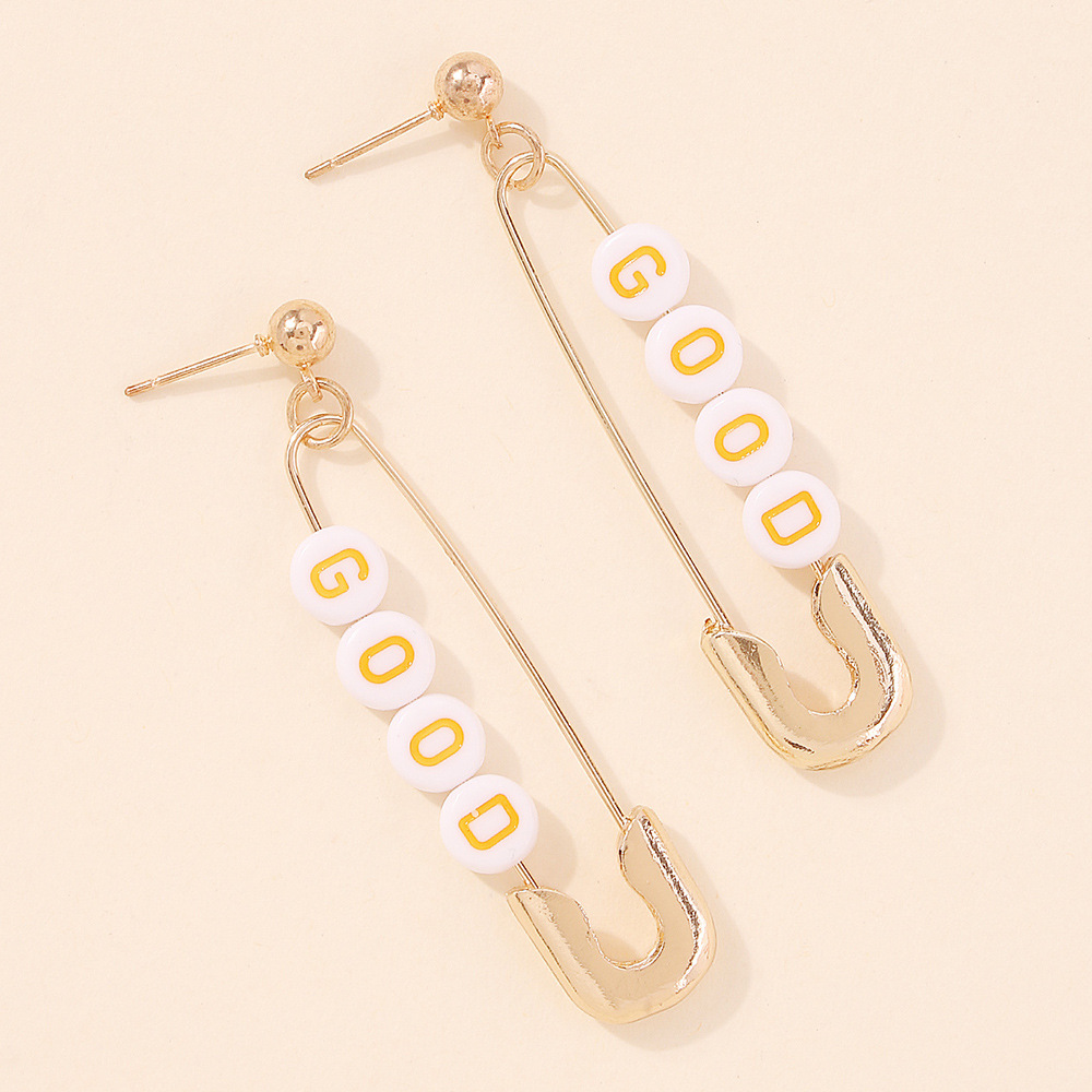 Fashion Creative Paper Clip Letter Earrings display picture 8