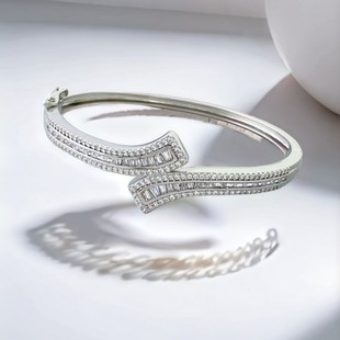 �r�Ђ����֭h�~΢��ʯ���CŮ���|�߼����_���¿�ٴ�����䵭�L