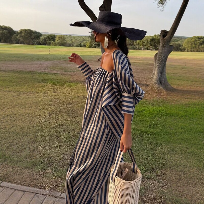 2026 New Satin European and American Style Shawl Jacket + Women's Holiday Style Slimming, Flowing, Comfortable Sleeveless Dress 2026 New Satin European and American Style Shawl Jacket + Women's Holiday Style Slimming, Flowing, Comfortable Sleeveless Dress