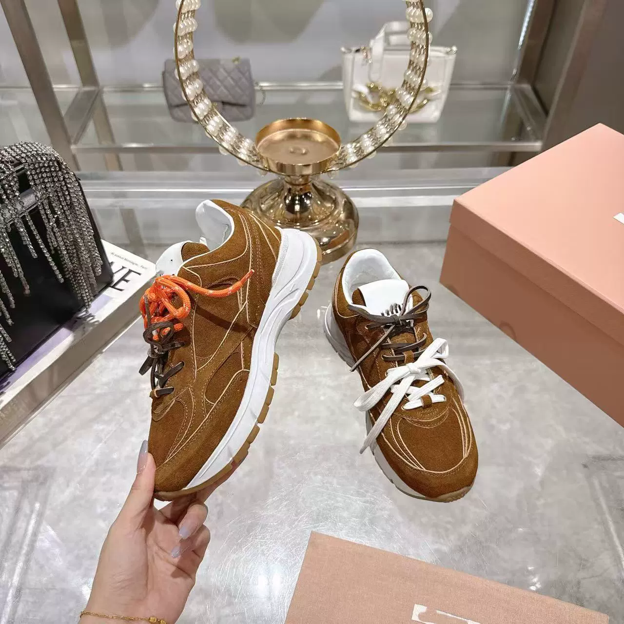 Высокая версия 2025 Miujia новые кроссовки в американском стиле «dad shoes», ретро спортивные повседневные, европейская версия, универсальные dad shoes