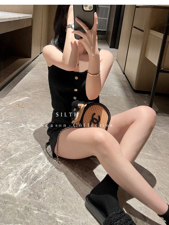[Special Sale] 2025 Spring/Summer Knitted Inner Layer Vest with Button Closure, Sleeveless Wool Camisole, Elegant and Feminine