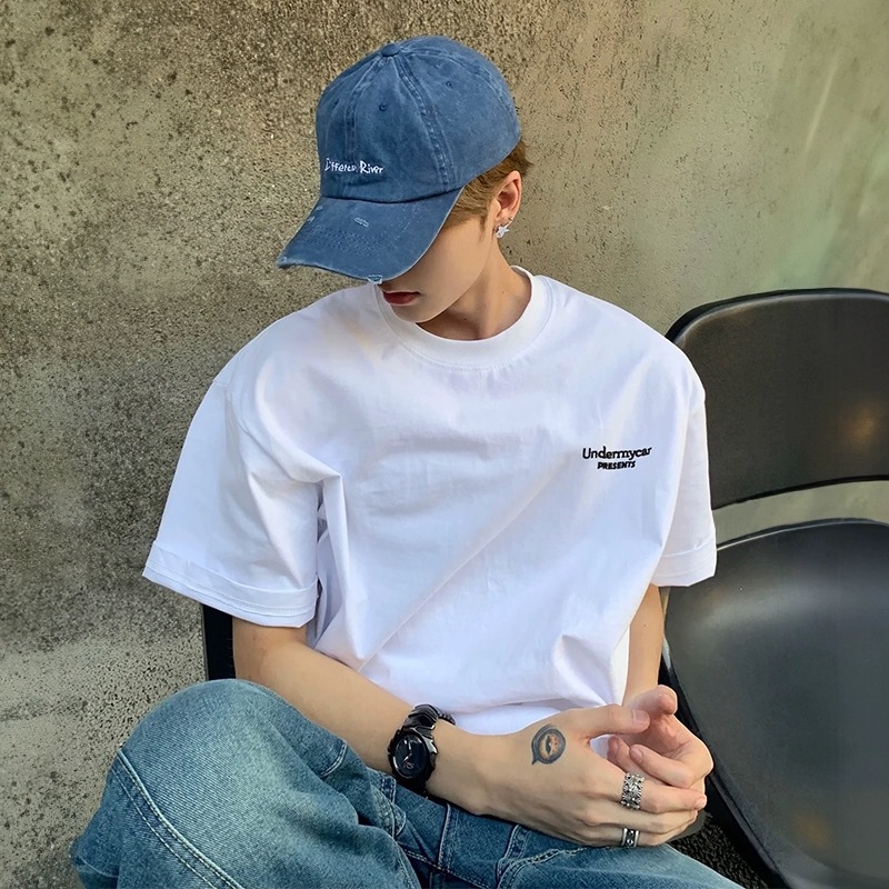 Short sleeve T-shirt
