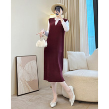 酒红色背心裙三宅褶皱小众纯色连衣裙减龄洋气妈妈婚宴装礼服长裙
