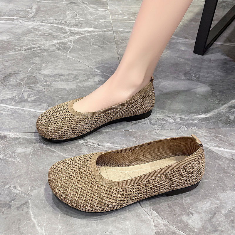 Old Beijing Cloth Shoes Work Shoes Women's Soft Sole Comfortable Work Flat Shoes All-Match Women's Shoes Spring Hollow Mesh Sandals Old Beijing Cloth Shoes Work Shoes Women's Soft Sole Comfortable Work Flat Shoes All-Match Women's Shoes Spring Hollow Mesh Sandals