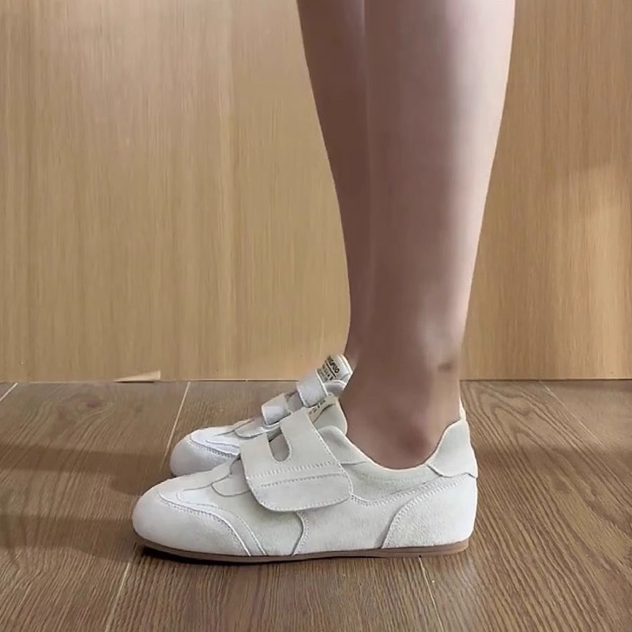 Versión de cuero de vaca ~ retro zapatos de entrenamiento de mujeres nuevos zapatos de cabeza redonda zapatos de placa plana velcro zapatos deportivos casuales para niños