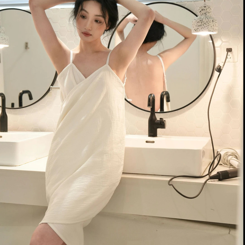 New Sling Bath Towel Four-Layer Gauze Pure Cotton Wrappable Bath Skirt Water Absorbent Quick-Drying Large Bath Towel Class A for Hair New Sling Bath Towel Four-Layer Gauze Pure Cotton Wrappable Bath Skirt Water Absorbent Quick-Drying Large Bath Towel Class A for Hair