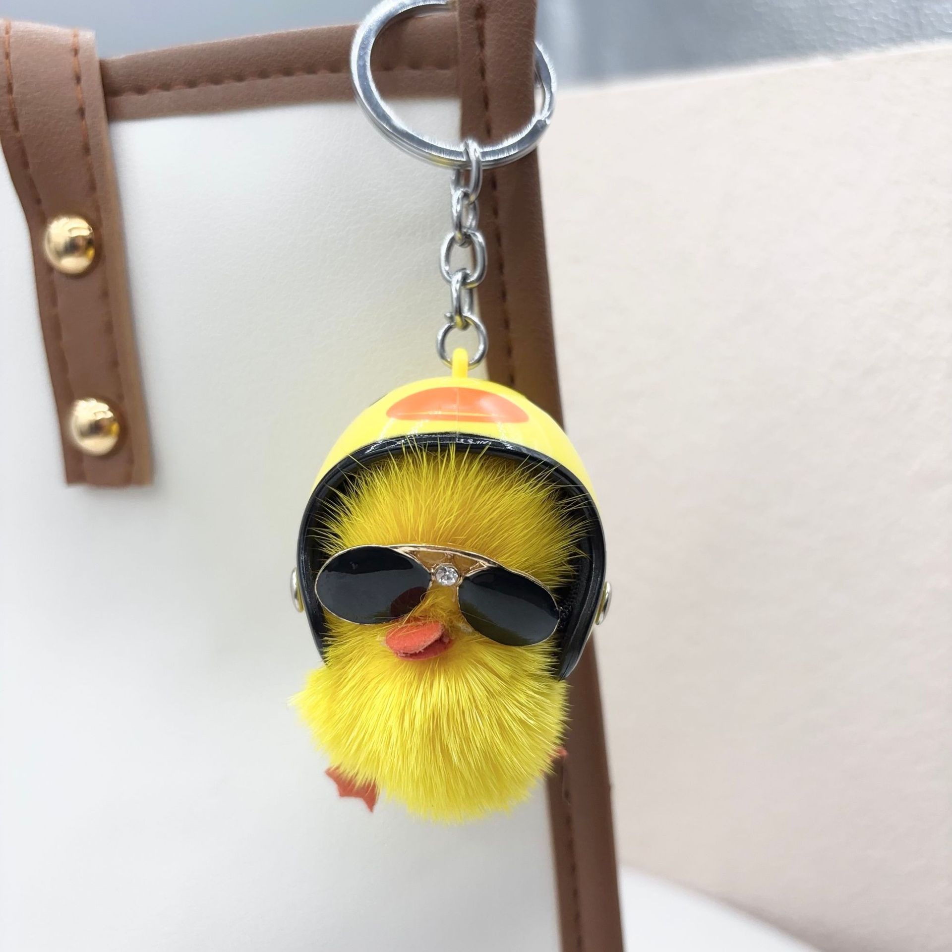 Mini piel de visón, pequeño pato amarillo, llavero de coche, colgante lindo, muñeca, regalo de mochila escolar para estudiantes