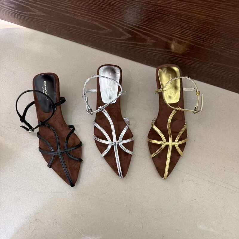 Luxurious and High-End Thin Strap Pointed Toe Hollow Low Heel Gold One-Line Cat Heel Summer Line Slippers