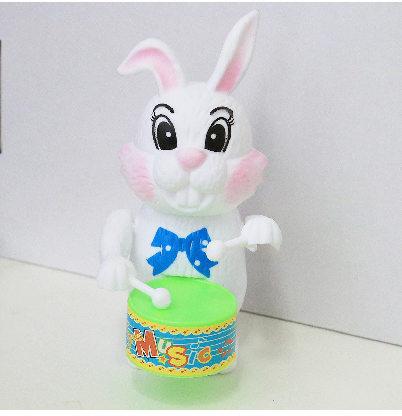 Wind-Up Drumming Animal Toy 2