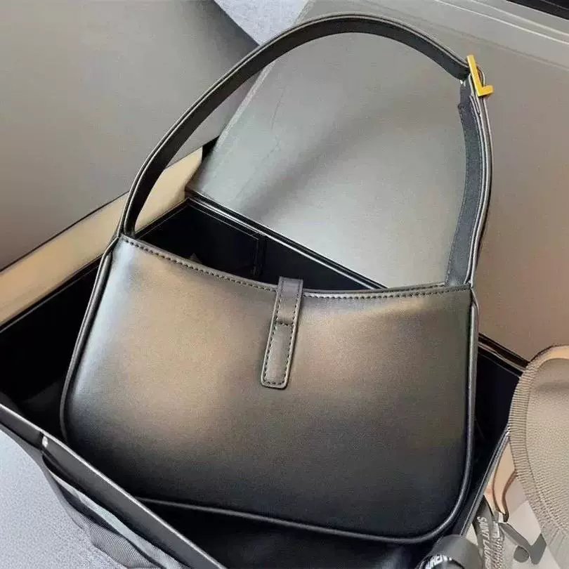 杨树林Le5a7腋下包真皮手拎包时尚简约百搭HOBO包直播通勤包锁扣