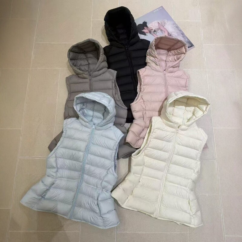 2026 New Model Women's Hooded Down Vest, Lightweight, Warm, Short, Slim-Fit, Ribbed Waist, Autumn and Winter Vest