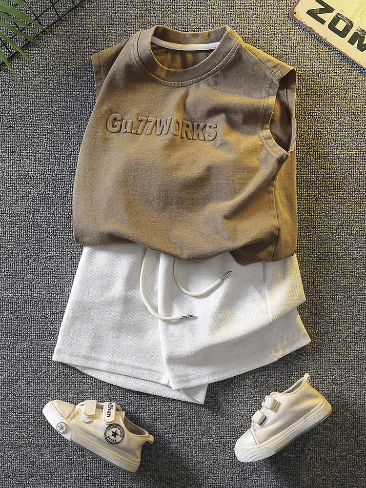 5716 traje de verano para niños 2024 verano nuevo chaleco de moda para niños bebé estilo occidental frita traje de dos piezas de la calle