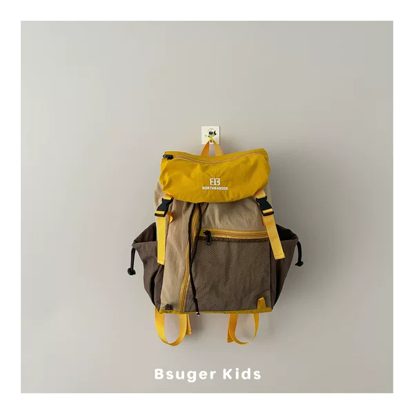 Ins Outdoor Contrasting Color Lightweight Flip Kidsren's Backpack Large Capacity Student School Bag Multi-Functional Backpack for Boys and Girls