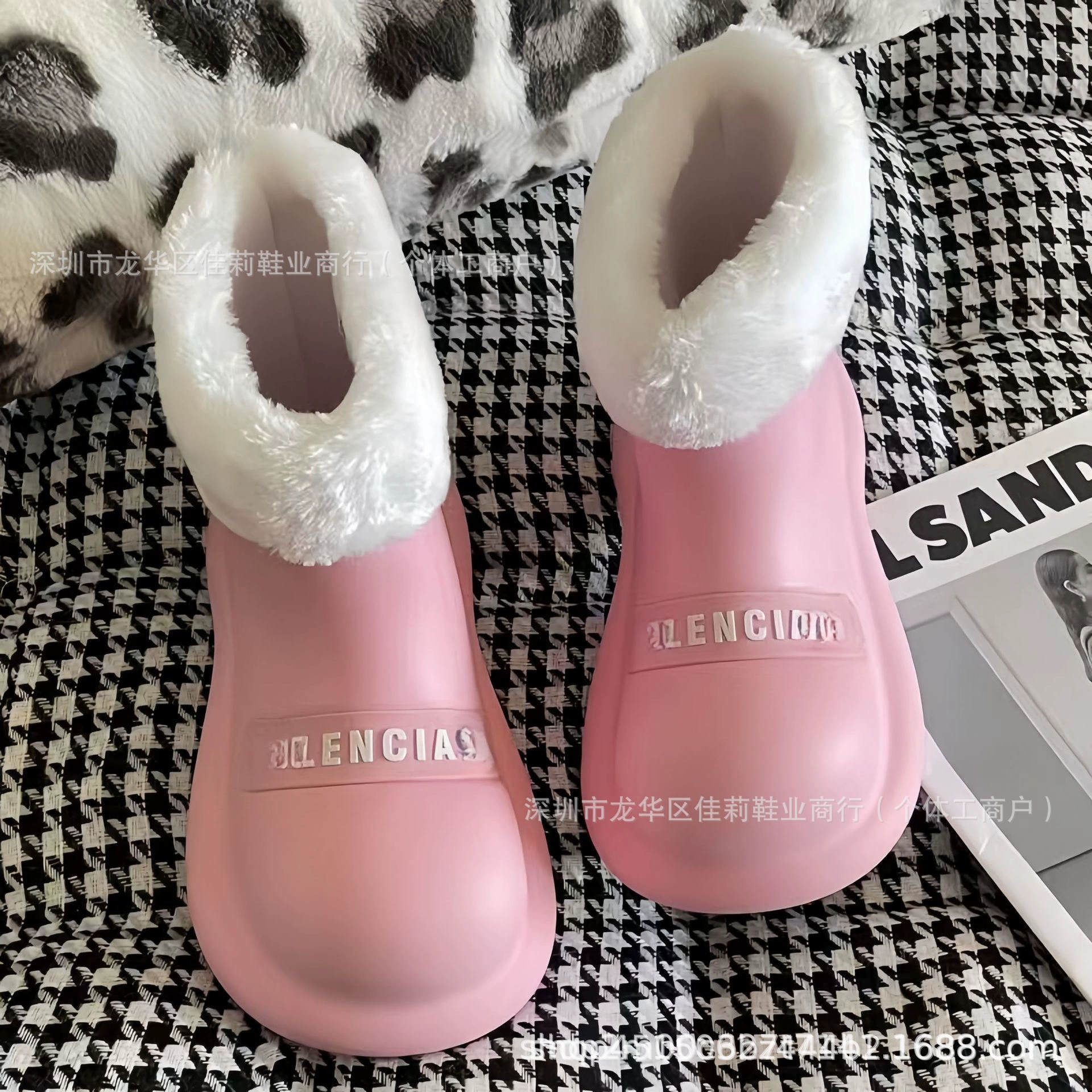 B Home и одна обувь носят две милые большие сапоги осенью и зимой 2024 года водонепроницаемые сапоги из дождя женские конфеты цвета плюс бархатные сапоги