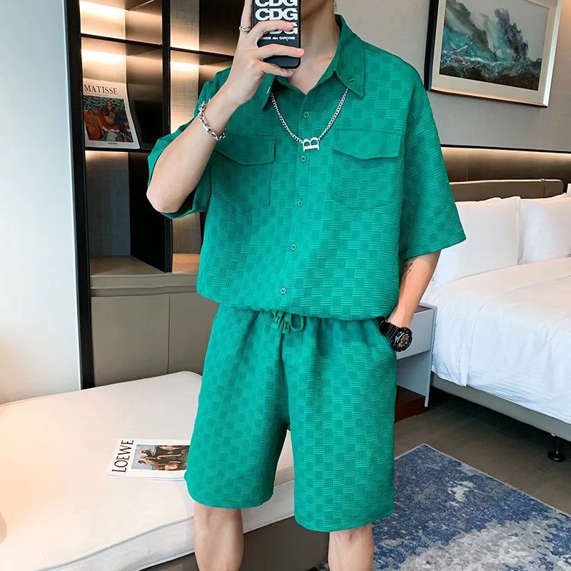 Traje de camiseta de verano para hombres de moda, pantalones cortos deportivos casuales de moda para hombres, traje de dos piezas con un conjunto de ropa, guapo