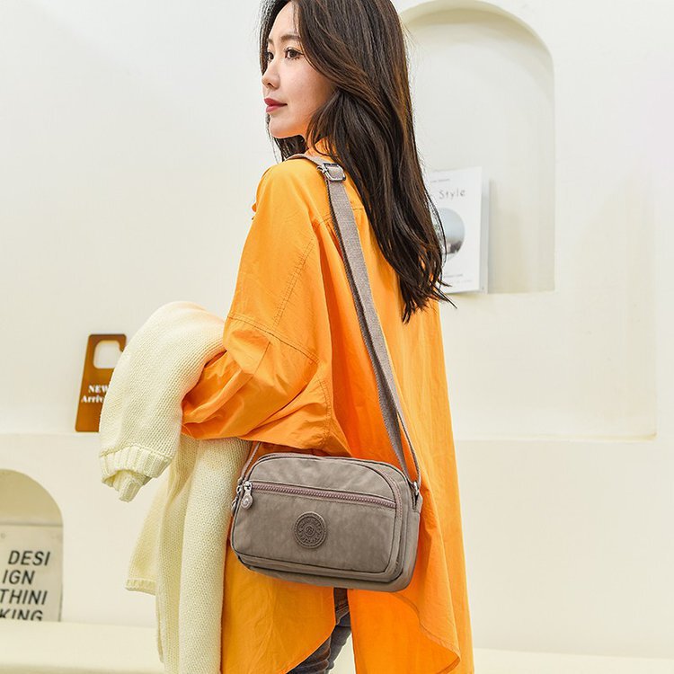 Casual new mom small bag nylon cloth messenger bag shoulder bag business wallet all-match canvas bag women's bag