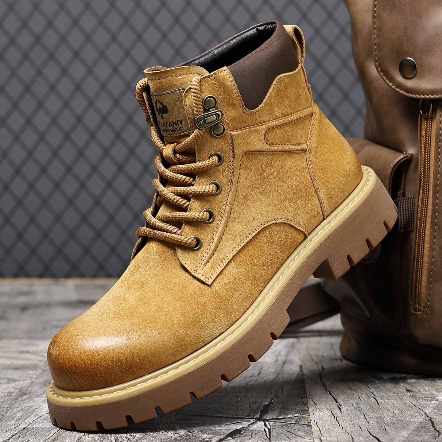 British Style Yellow Martin Boots For Men Retro Leather Winter_voghion.com