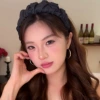 Black pleated wide-edged hairband