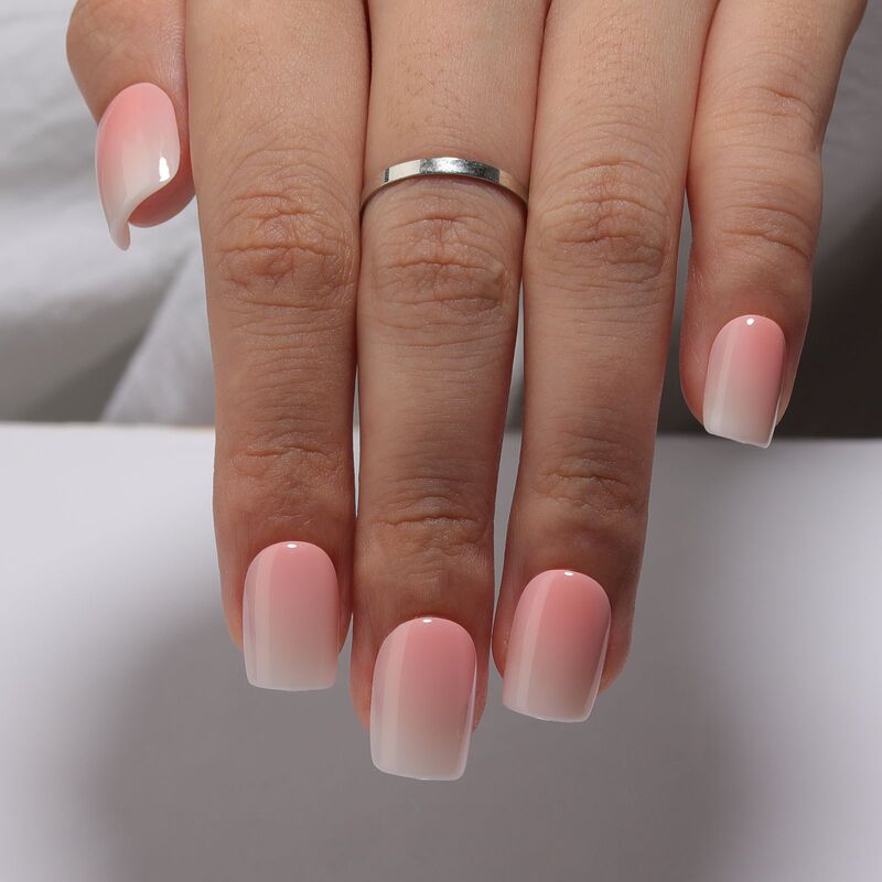 Cross-Border Amazon Best-Selling Pink and White Gradient Wearable Nails 30 Pieces Short Wearable Nail Gel Thickeneded Manicure