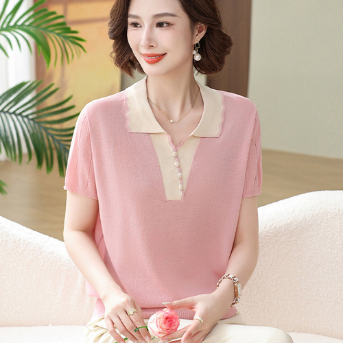 Mom-style elegant knitted blouse with a notched lapel, made from ice silk—perfect for summer wear! This mid-to-late adult women's short-sleeve T-shirt is loose-fitting, lightweight, and ideal as a versatile base layer.