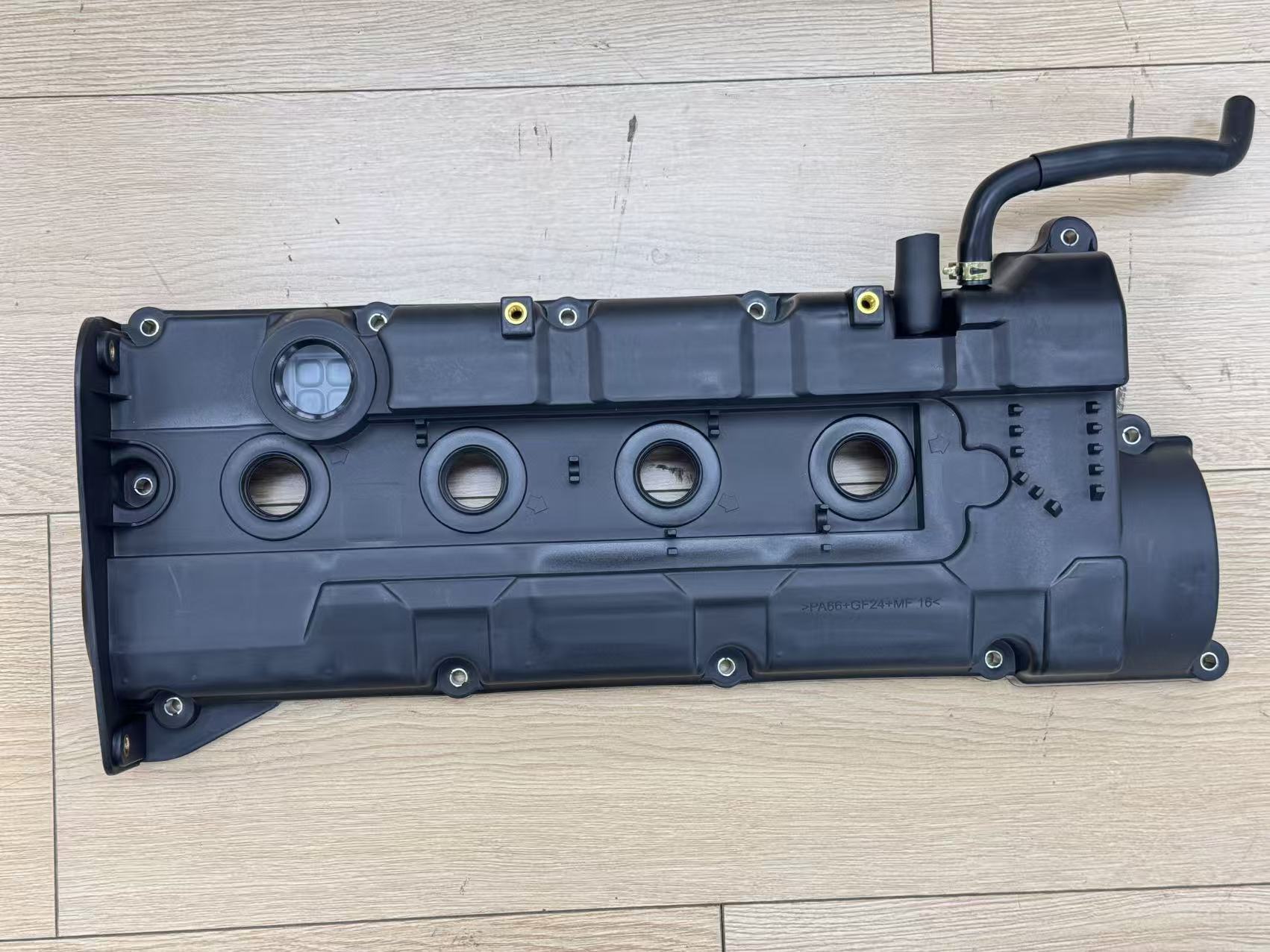 Suitable for Modern Models of G4Gc Engine Valve Cover Model 22410-23762/23850/23100