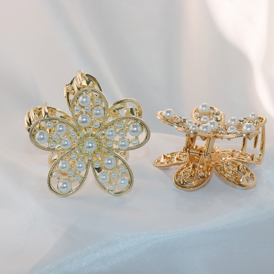 45g Weight IG Style Elegant Sweet Women's Flower Fish Shark Alloy Rhinestones Pearl Hair Clip Hair Claws