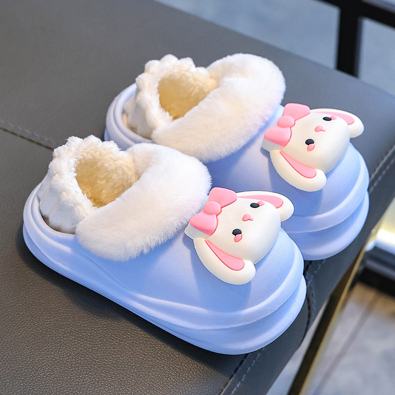 Otoño y invierno zapatillas de algodón para niños caliente y terciopelo impermeable para padres e hijos, bolsas caseras para bebés, zapatos de talón de algodón