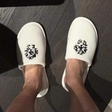 �������Ĵ̽�ʮ�ּܼҾ��҃ȱ�ů����Ь��Ů��H�ļ�������Ь