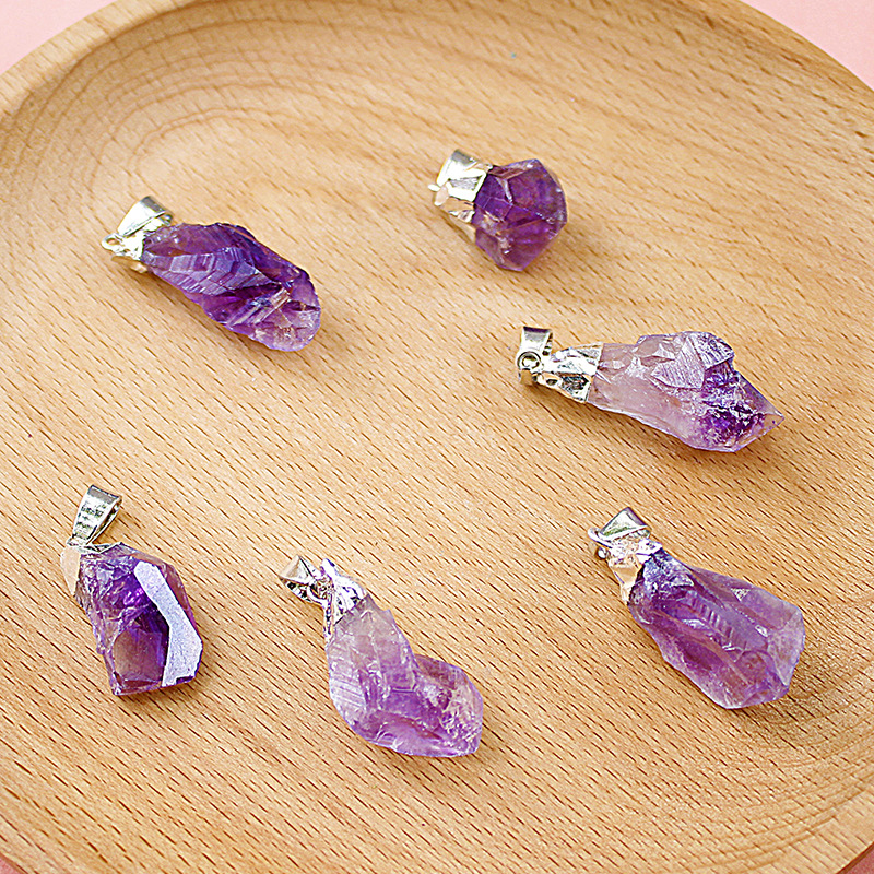 Fashion Irregular Crystal Gold Plated Inlay Crystal Pendant Necklace 1 Piece