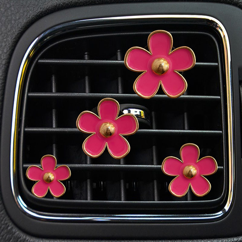 Crisantemo pequeño aire acondicionado salida de aire clip de perfume aleación pequeña margarita flor de cinco pétalos salida de aire del coche decoración de perfume