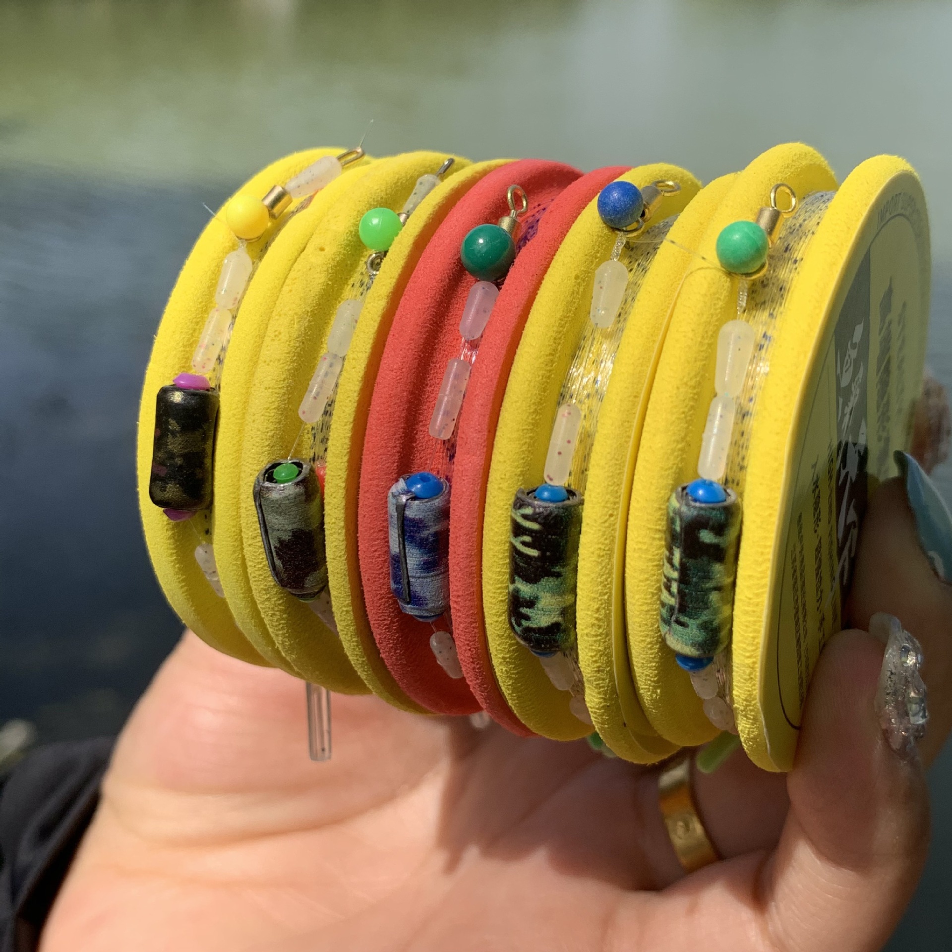 Línea de nylon punteada línea de pesca de mesa grupo de línea de segunda línea de línea principal conjunto de productos terminados de línea de pesca de mesa competitiva grupo de línea de pesca al por mayor