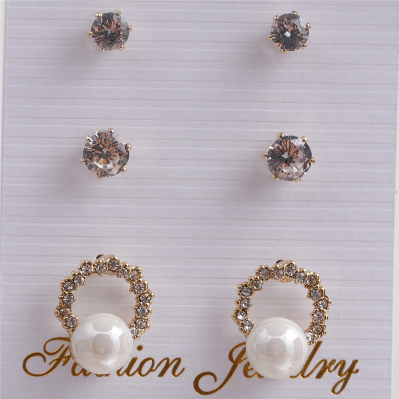 Fashion pearl alloy love earrings setpicture4