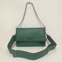 2025年女士斜挎包绿色PU皮革时尚单肩包豪华设计复古信封翅膀包